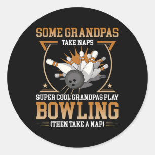 Sommige opa's doen dutjes en echte opa's spelen bo ronde sticker