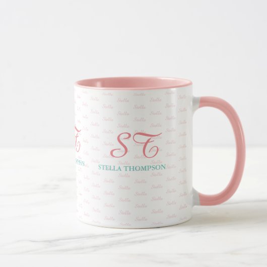 son élégante tasse rose avec monogramme (Droite)
