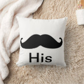 Son Oreiller de Jeu pour Lui (Couverture)