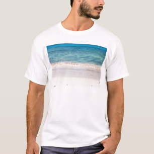 Soortgelijk strand en turkooisblauw zee t-shirt