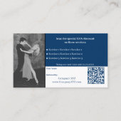 Sophisticated B2B Services QR Code Blauw Wit Aanbevelingskaartje (Voorkant)