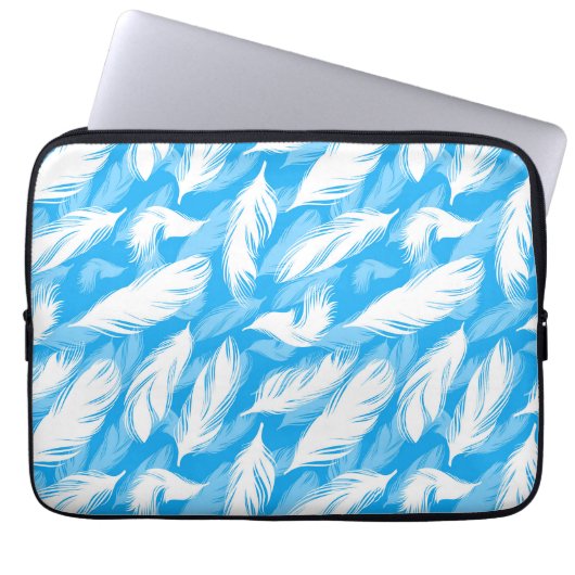 Sophisticated Feather Design On A Bright Blue Laptop Sleeve (Voorkant)