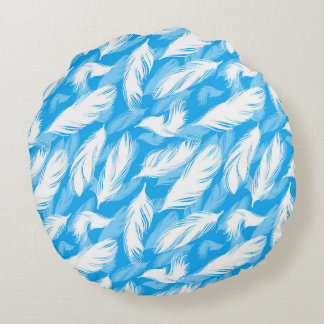 Sophisticated Feather Design On A Bright Blue Rond Kussen