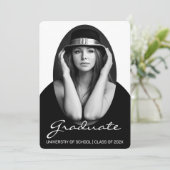 Sophistiqué Simple Photo Graduation Invitation (Debout devant)