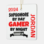 Sophomore speelt graag videogames keramisch ornament (Links)