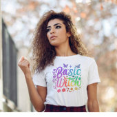 Sorcière de base moderne femmes Halloween T-shirt
