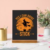 Sorcière d'Halloween Drive Stick Graphique_1 (Mariage)