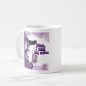 Sorcière violette buvant une tasse de café (Devant gauche)