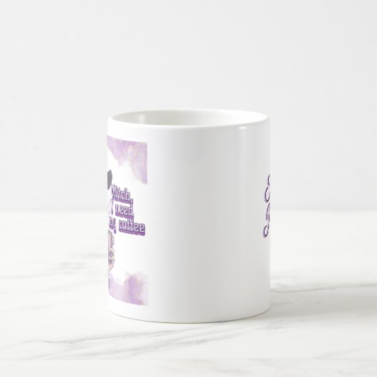 Sorcière violette buvant une tasse de café (Centre)