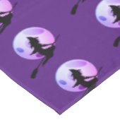 Sorcière volante avec pleine lune - nappe violette (Angle)
