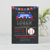 Sortez-moi DEUX Ball Game Anniversaire Invitation (Debout devant)