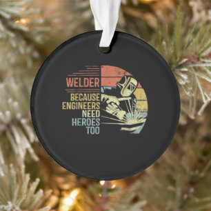 Souder Parce Que Les Ingénieurs Ont Besoin De Héro