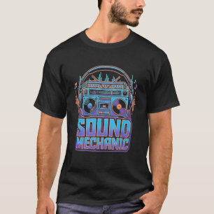 Sound Mechanic Retro Boombox DJ Muziek T-shirt