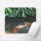 Souris Poissons frais de Koi de nature dans le tapis de (Avec souris)