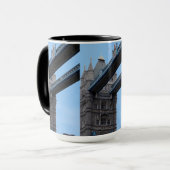 Sous la Mug du London Bridge (Devant gauche)
