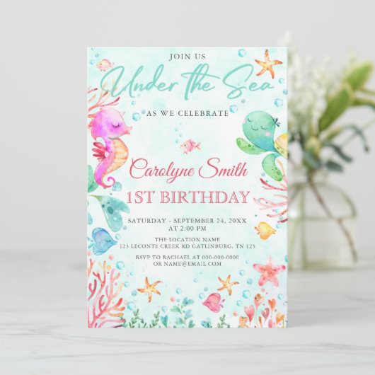 Sous Les Invitations D'Anniversaire De La Mer (Debout devant)