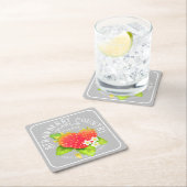 Sous-verre en papier gris fraise (En situation)