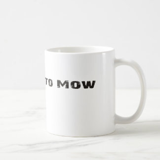 Soutenu pour faucher la tasse de café