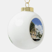 South Beach Keramische Bal Ornament (Links)