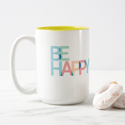 Soyez Heureux Mug à café à deux tons (Avec donut)