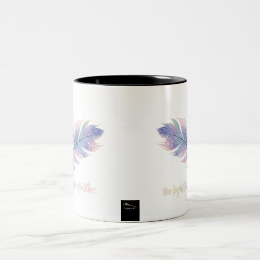 Soyez léger comme une plume Diamond Coffee Mug (Centre)