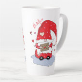 Soyez miennes | Cute rouge Gnome Latte Mug (Angle droit)