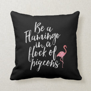 Soyez un coussin inspiré de flamant