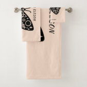 Spa du salon du papillon noir rose vif féminin (En situation)