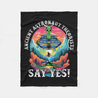Space Ancient Astronaut Theorists Say Yes Aliens U Fleece Deken