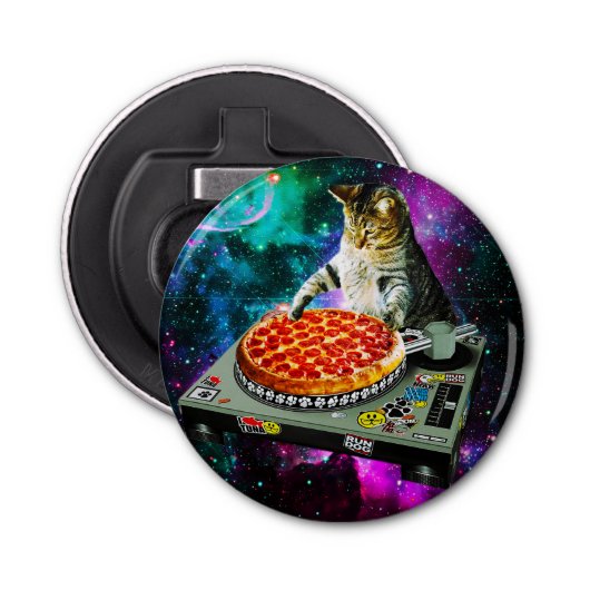 Space dj cat pizza button flesopener (Voorkant)