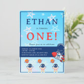 Space First Birthday Invitation – One Year Old Boy (Debout devant)