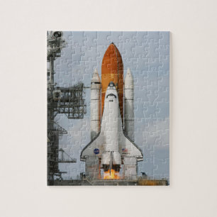Space Shuttle Atlantis Photo Puzzle w/Tin Legpuzzel