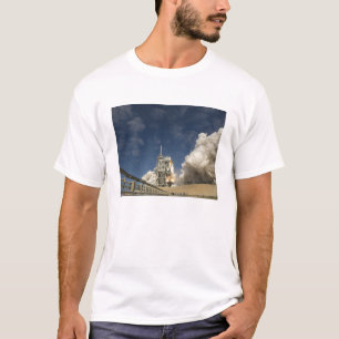 Space Shuttle Atlantis tilt af 20 T-shirt