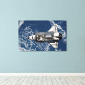 Space Shuttle Discovery 16 Canvas Afdruk (Insitu (Houten vloer))