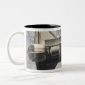 Space Shuttle Discovery 7 Tweekleurige Koffiemok (Links)