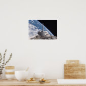 Space Shuttle Discovery door Aarde teruggeworpen Poster (Keuken)
