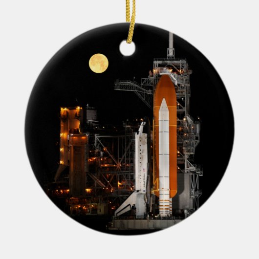 Space Shuttle Discovery en Moon Keramisch Ornament (Voorkant)