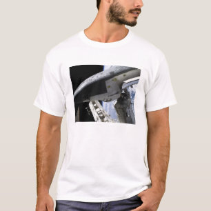 Space Shuttle Discovery gedokt T-shirt