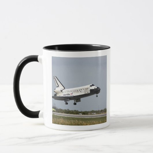 Space Shuttle Discovery nadert landing 3 Mok (Links)