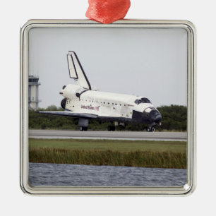 Space Shuttle Discovery op de baan Metalen Ornament