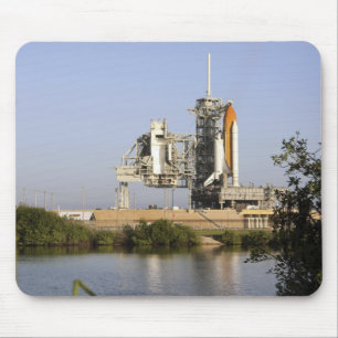 Space Shuttle Discovery zit klaar 3 Muismat