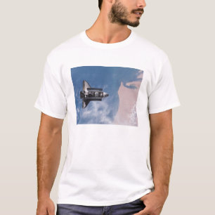 Space Shuttle Endeavor 19 T-shirt