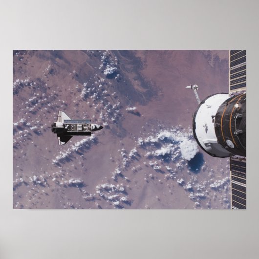 Space Shuttle Endeavor 24 Poster (Voorkant)