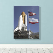 Space Shuttle Endeavor 2 Canvas Afdruk (Insitu (Houten vloer))