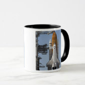 Space Shuttle Endeavor is klaar Mok (Voorkant rechts)