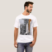 Space Shuttle Endeavor op het lanceerpad 2 T-shirt (Voorkant volledig)