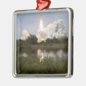 Space Shuttle Endeavour gaat van start 7 Metalen Ornament (Links)