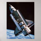Space Shuttle met Open Cargo Bay Poster (Voorkant)