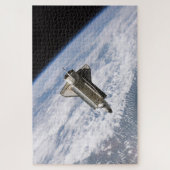 Space Shuttle STS115 Atlantis losgekoppeld ISS 200 Legpuzzel (Verticaal)