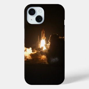 Spaceshuttle Aarde baan ruimtevaartuig nacht Canva